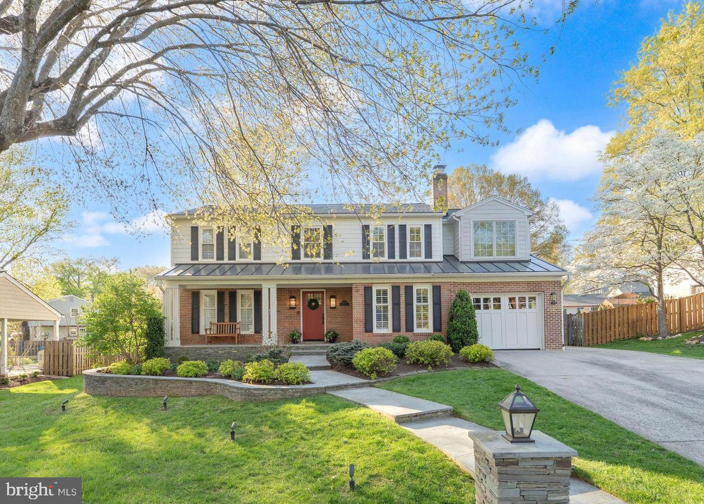 1854 Abbotsford Drive, Vienna