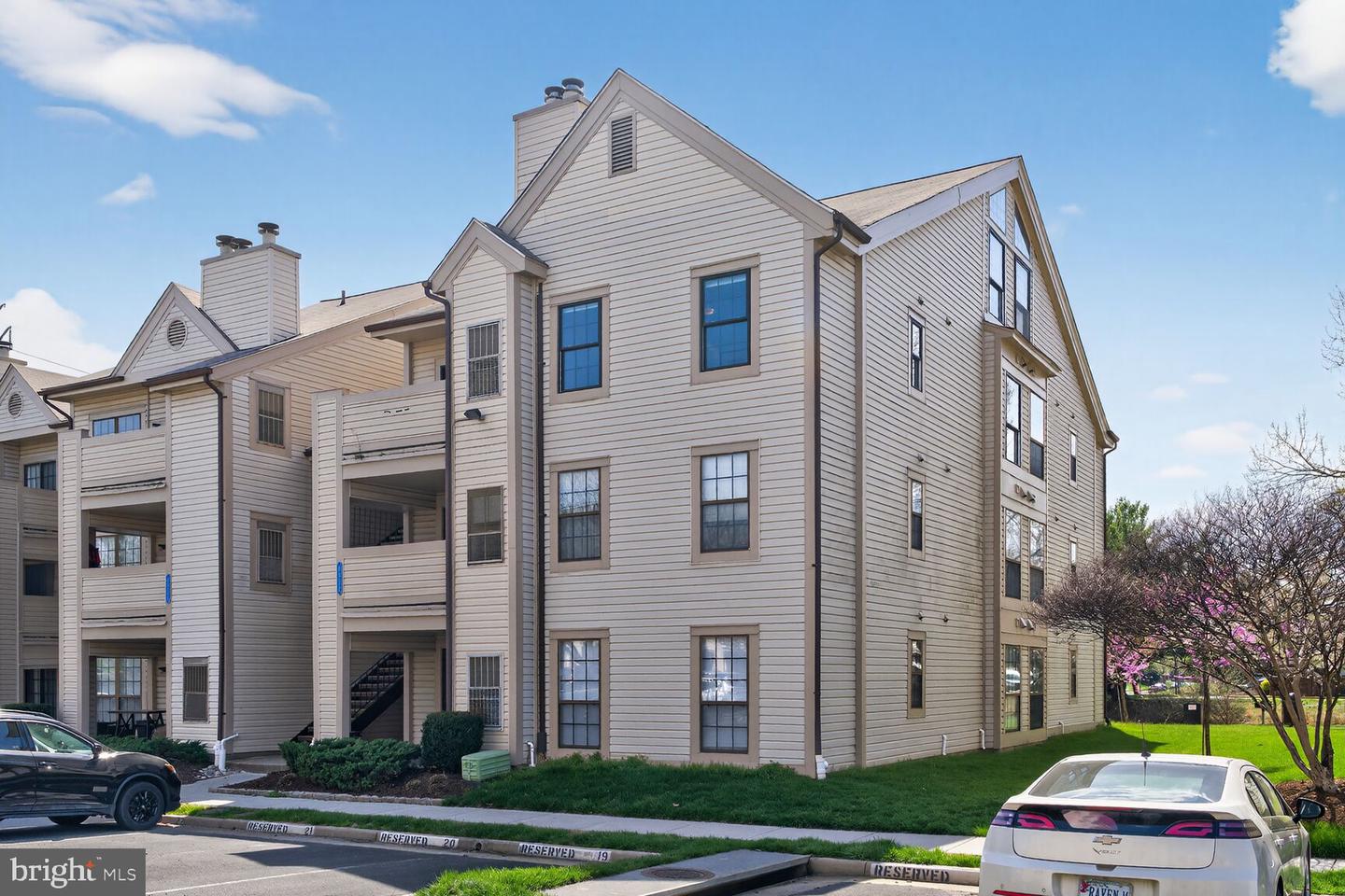 6912 Mary Caroline Circle #j, Alexandria