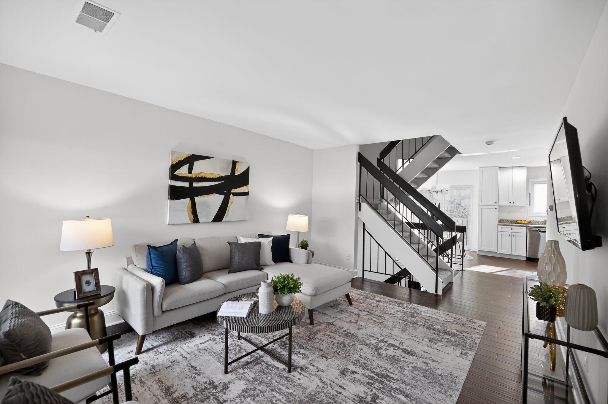 2434 Southgate Square, Reston