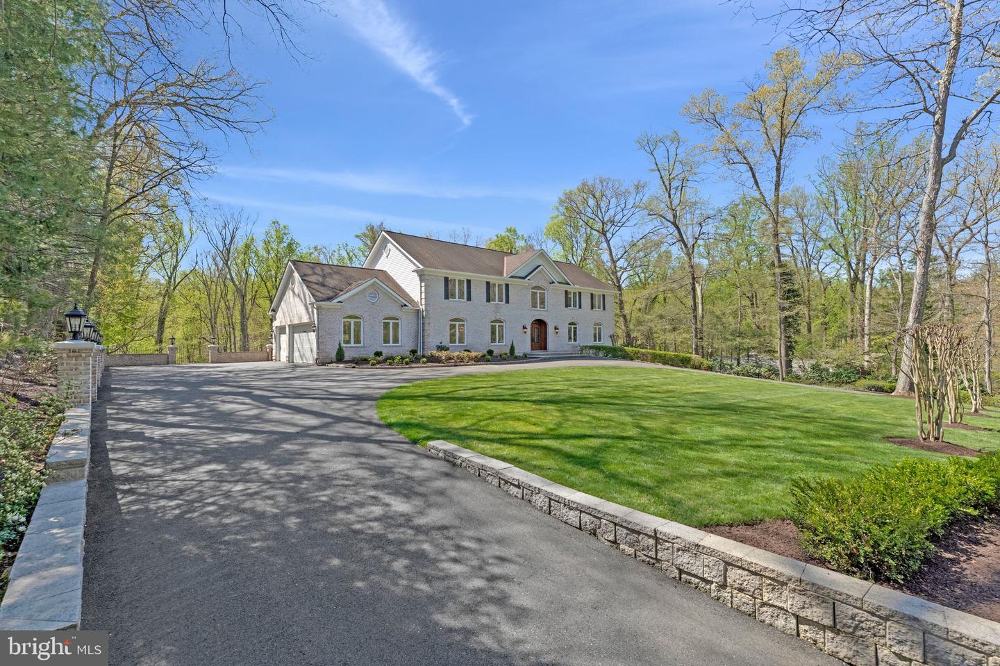 8611 Brook Road, Mclean