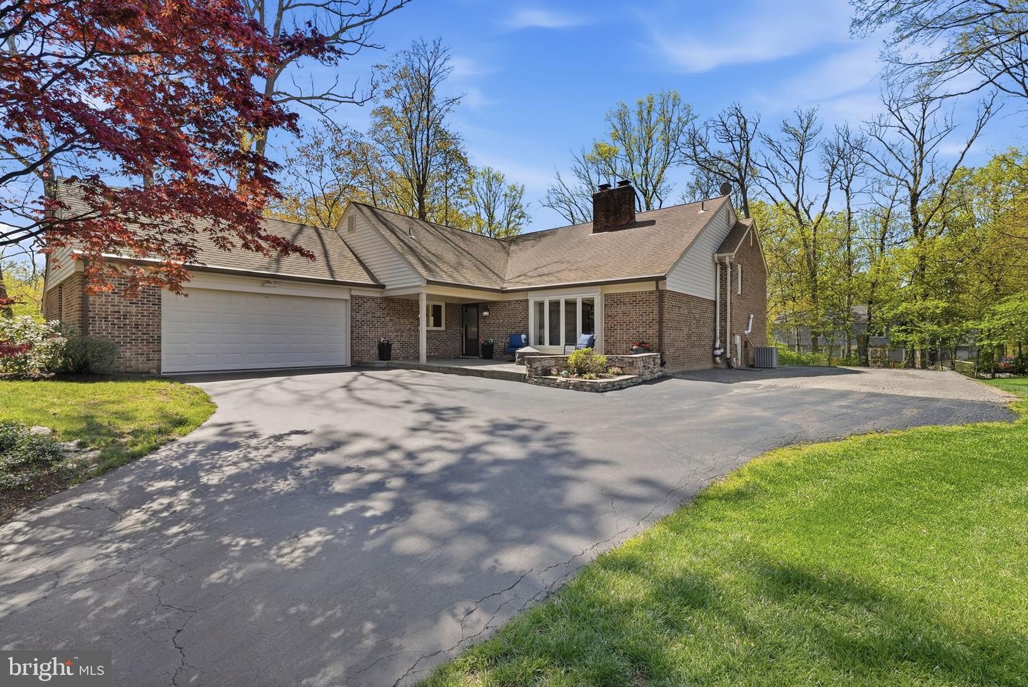 5006 Pheasant Ridge Road, Fairfax