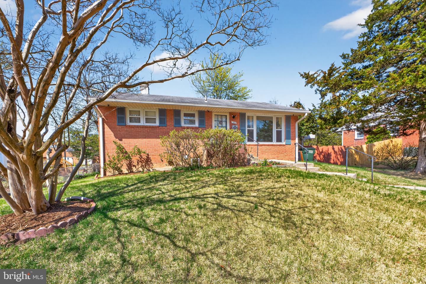 7304 Fairchild Drive, Alexandria