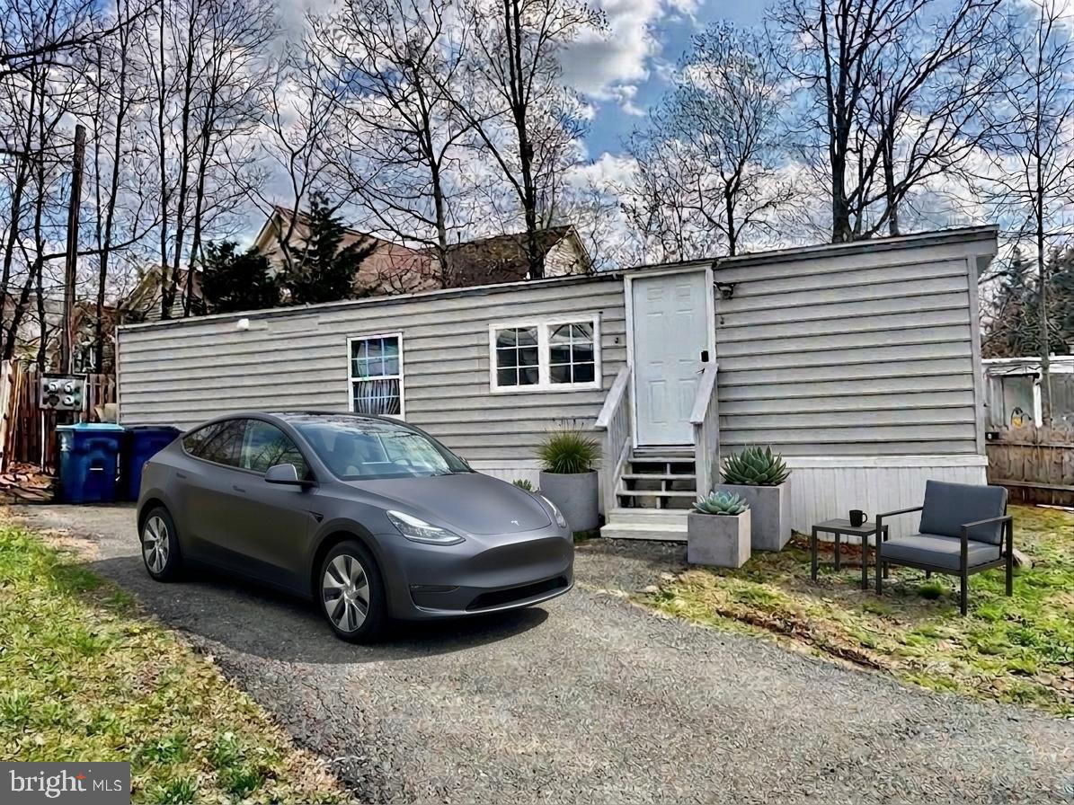 11209 Mobile Drive