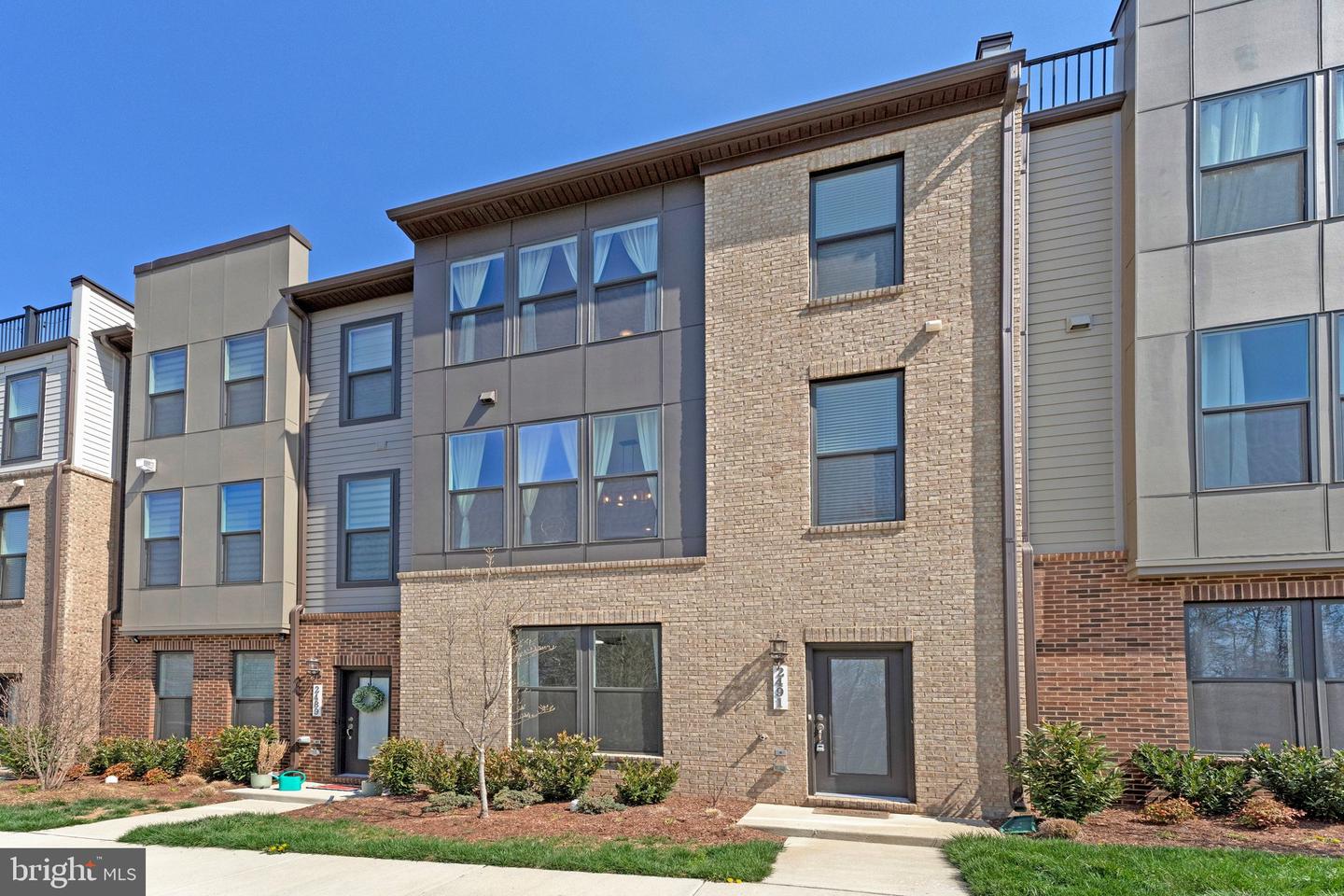 2491 Liberty Loop, Herndon