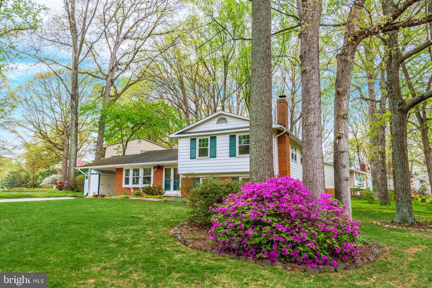 8717 Higdon Drive, Vienna