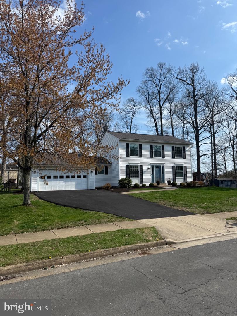 4515 Silas Hutchinson Drive, Chantilly