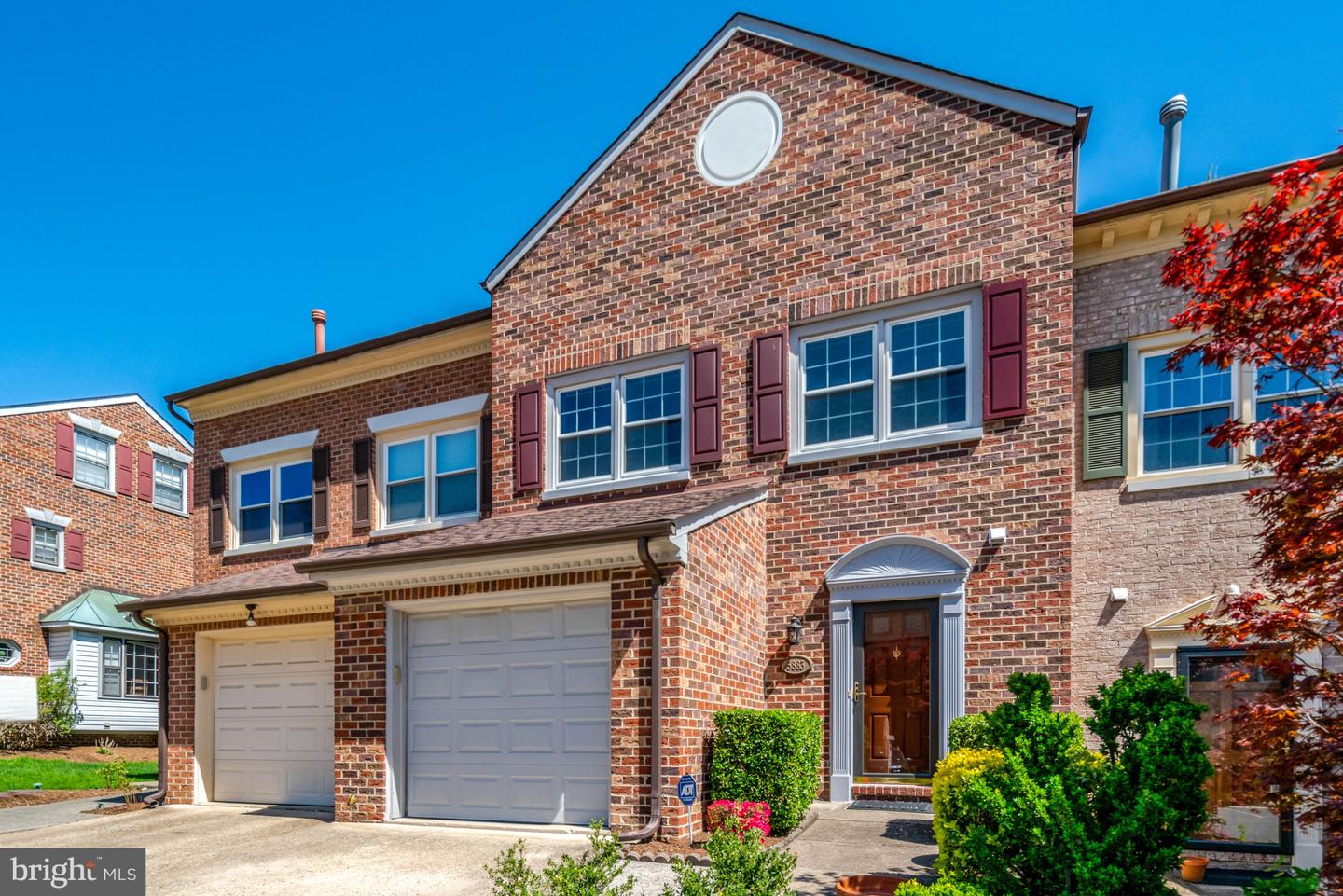 5883 Woodfield Estates Drive, Alexandria