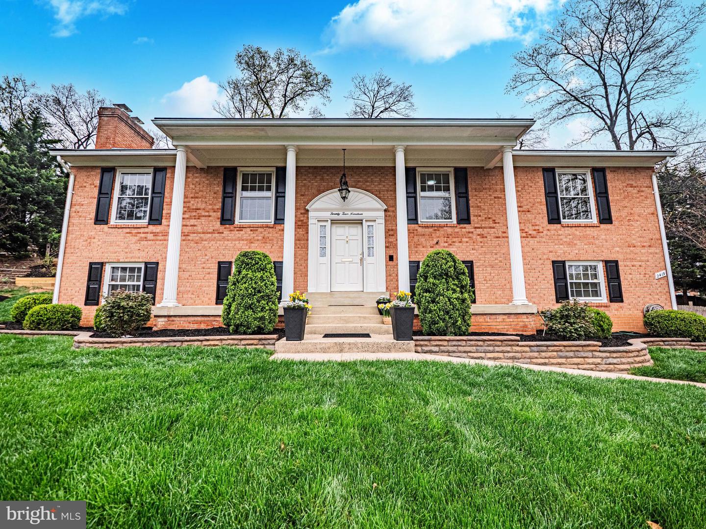 2419 Caron Lane, Falls Church