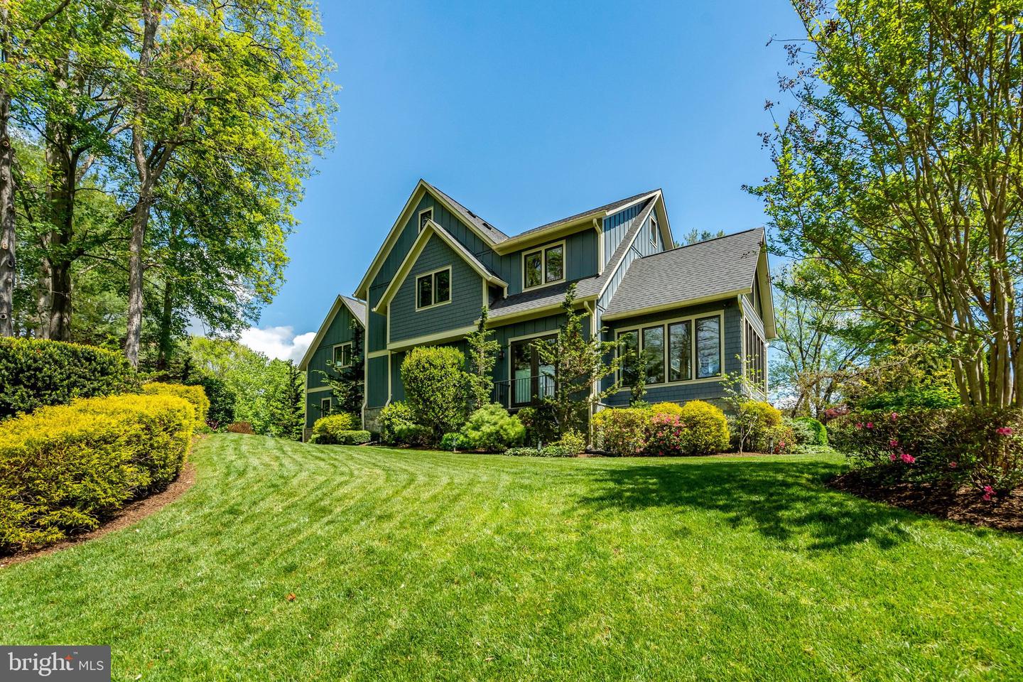 1712 Abbey Oak Drive, Vienna