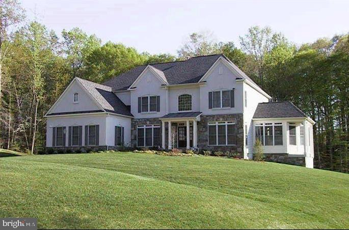 8220 Roseland Drive, Fairfax Station