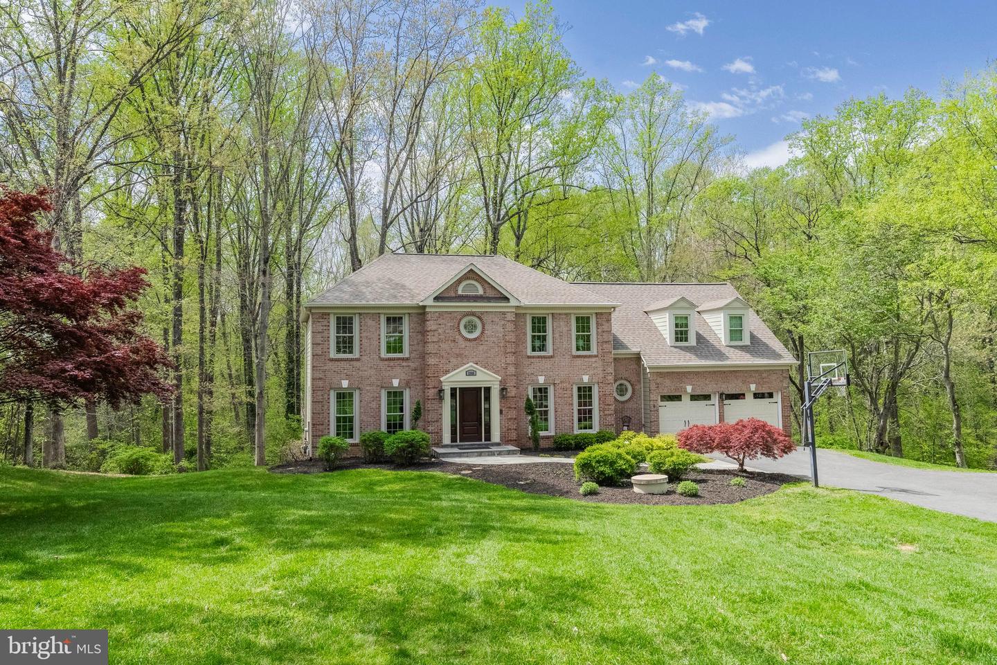 2906 Oakton Ridge Circle, Oakton