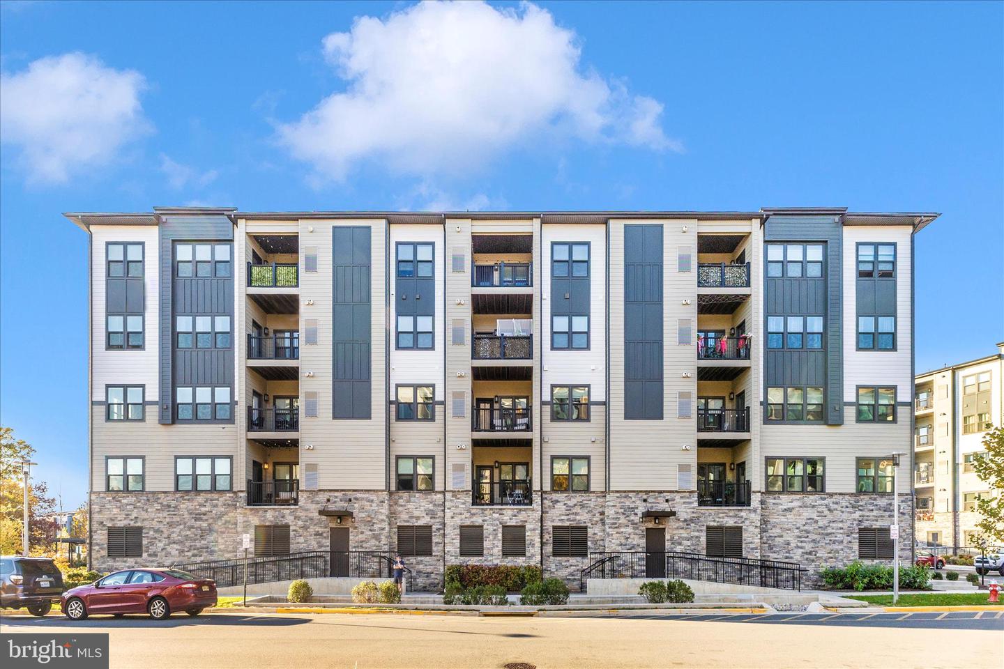 12865 Mosaic Park Way #3j