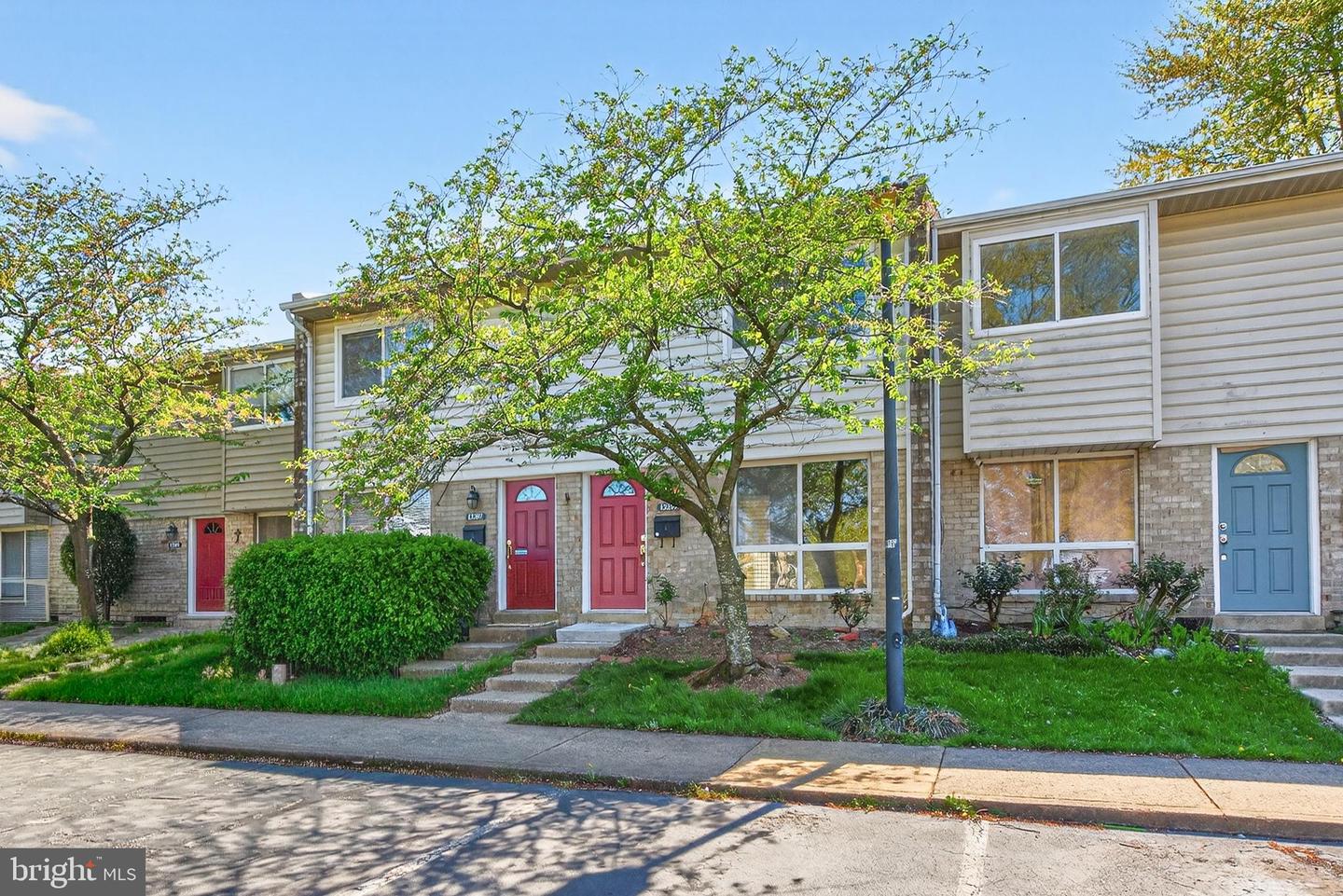 13209 Keach Place, Herndon