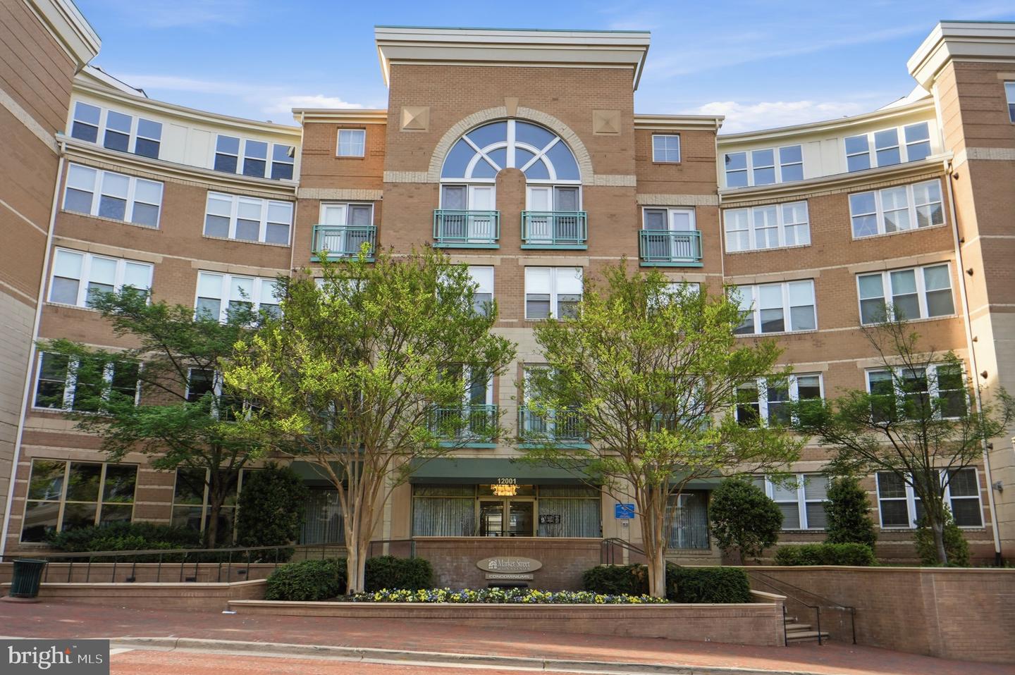 12001 Market Street #140, Reston