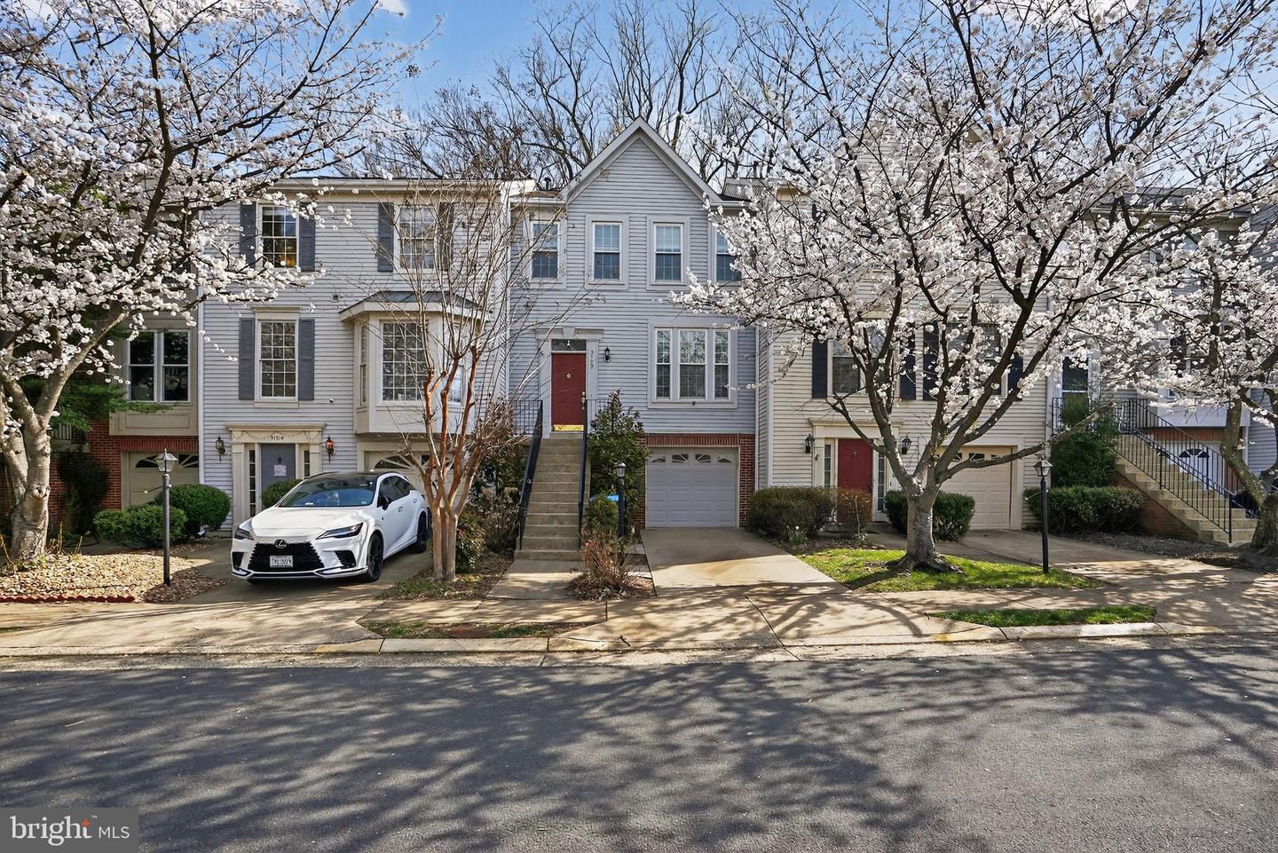 3102 Sutherland Hill Court, Fairfax