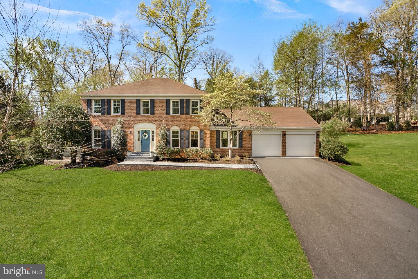 811 Follin Farm Lane, Great Falls