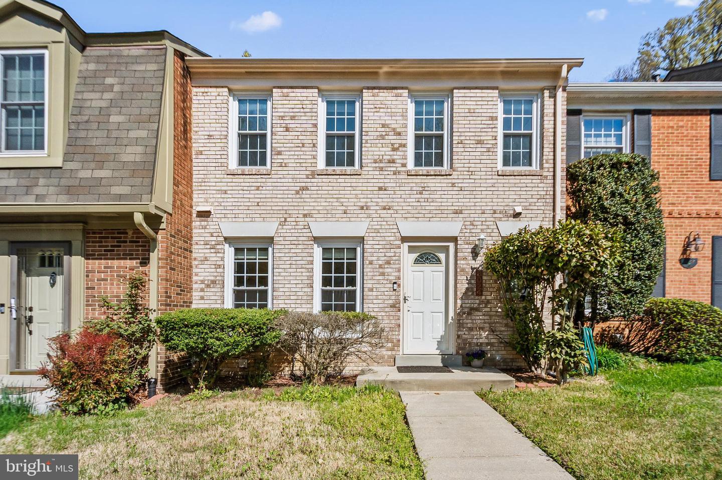 8024 Bethelen Woods, Springfield