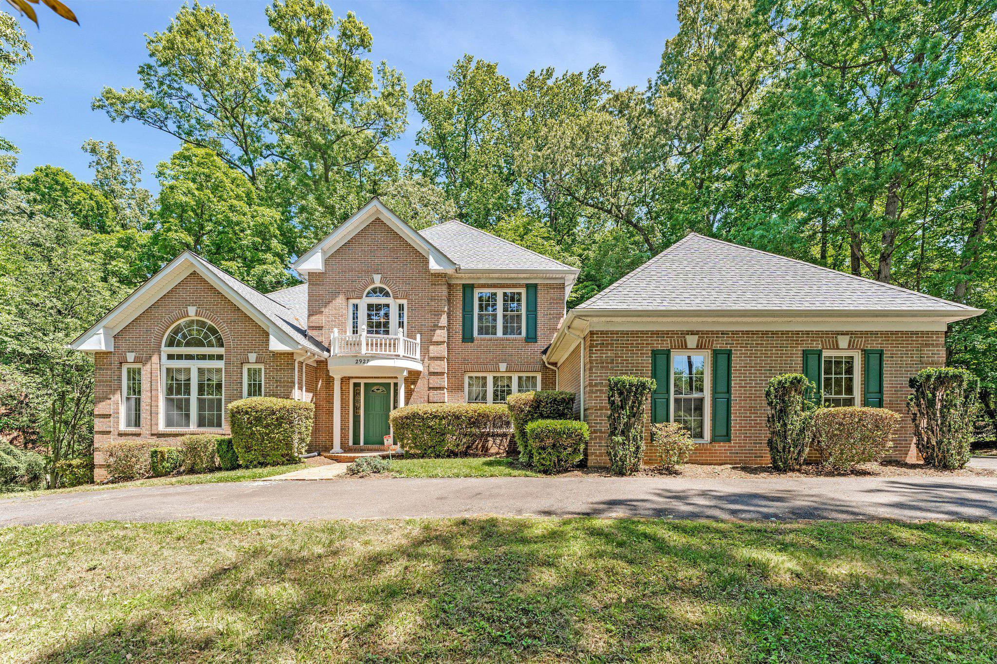 2927 Beau Lane, Fairfax