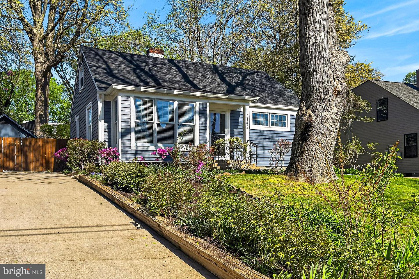 3142 Holloway Road, Falls Church