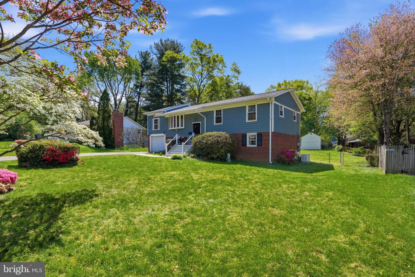 6917 Jenkins Lane, Falls Church