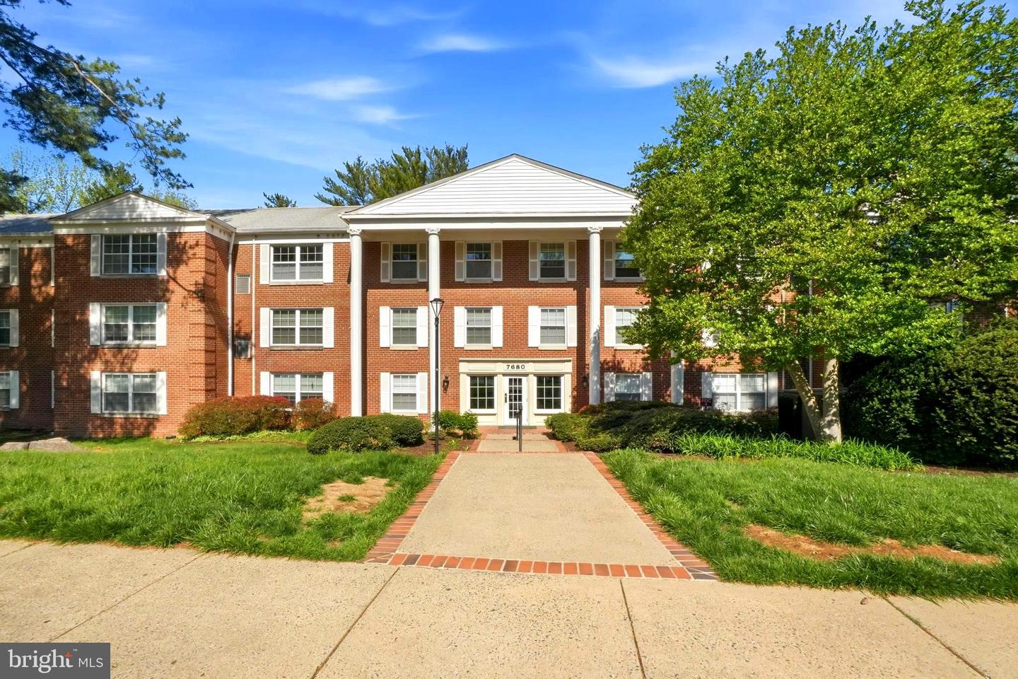 7680 Tremayne Place #110, Mclean