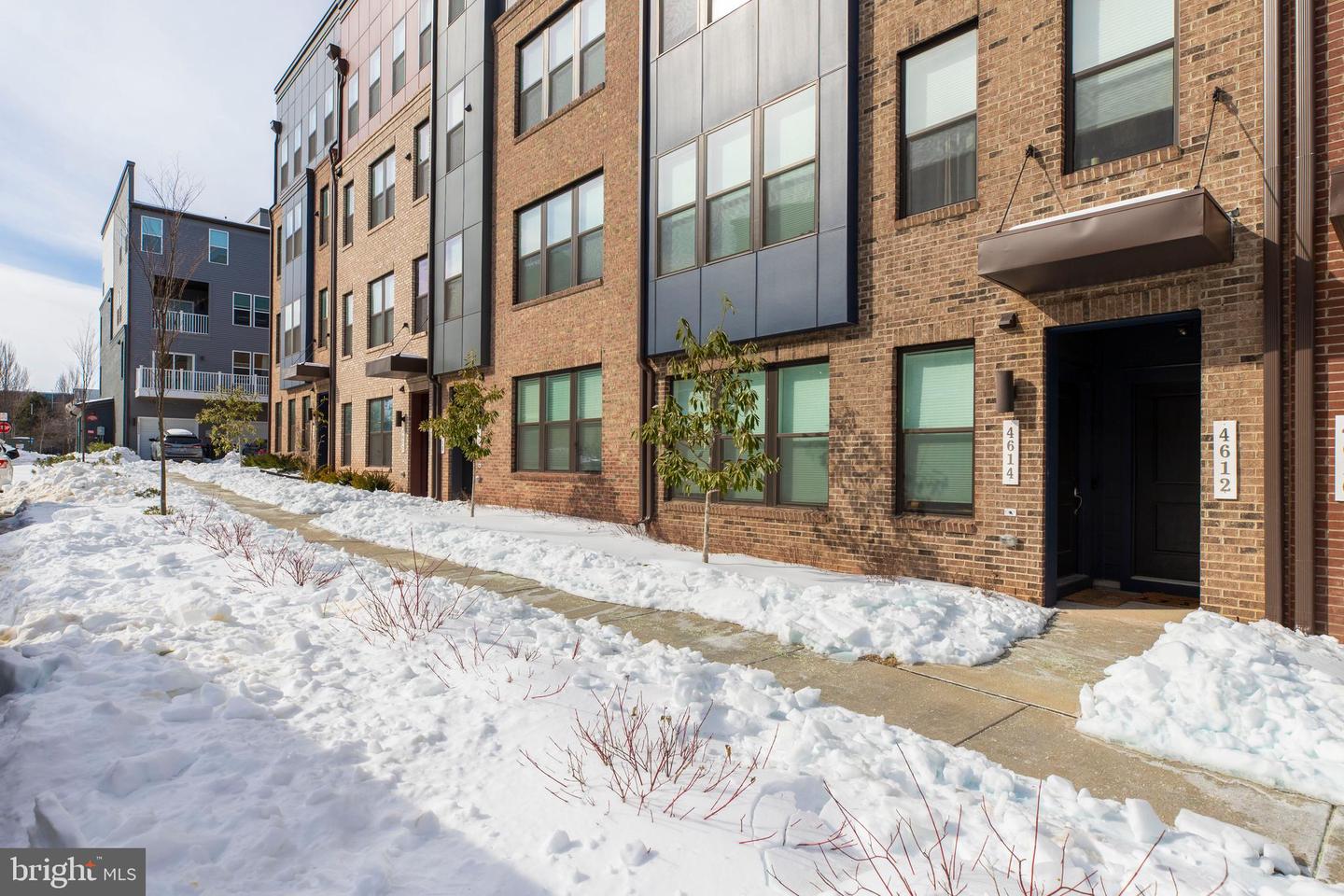 4614 Olivine Drive #85, Chantilly
