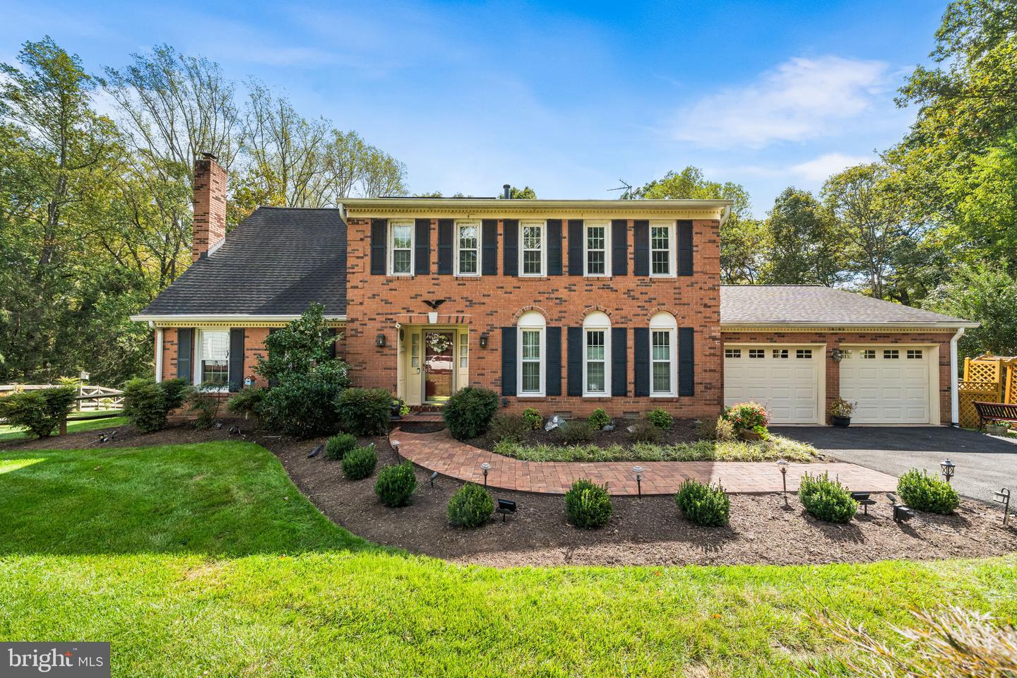 10103 Tamarack Drive, Vienna