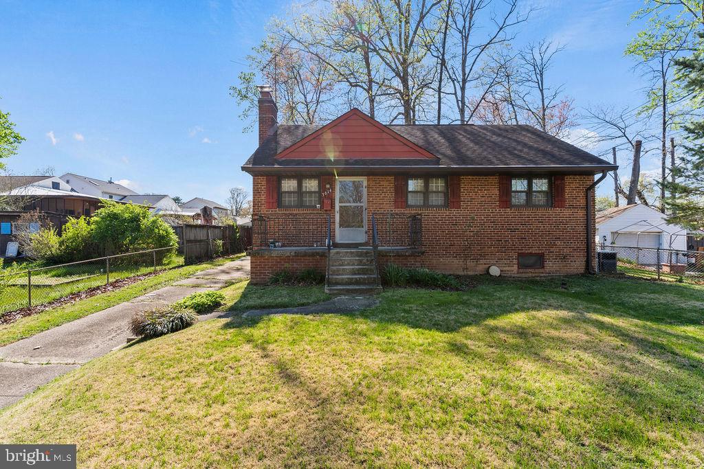 3614 Crest Drive, Annandale