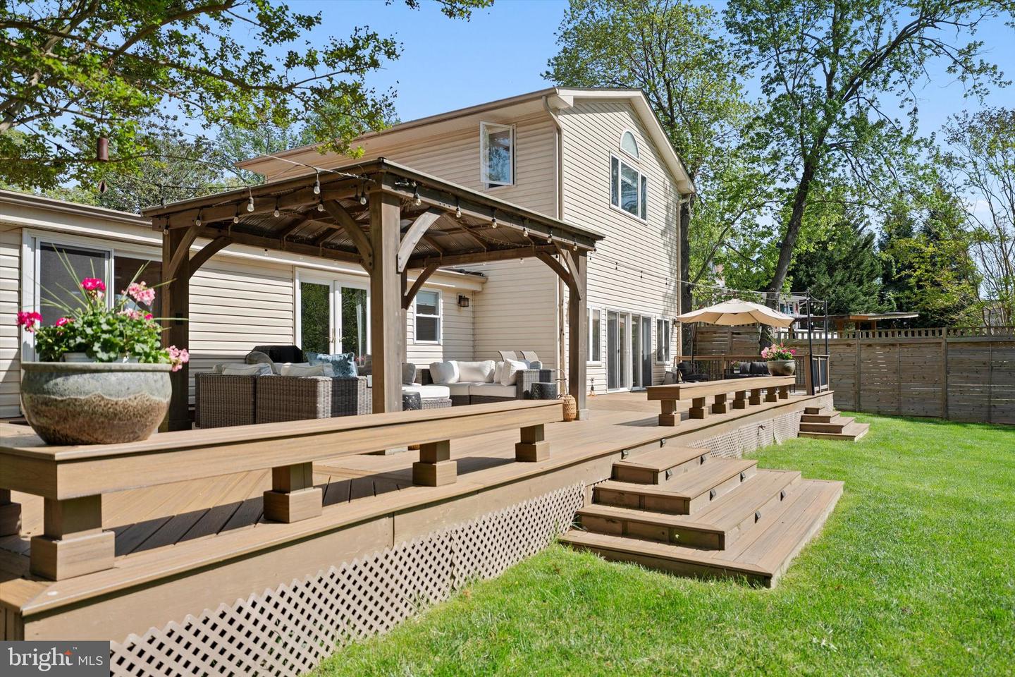 7113 Carol Lane