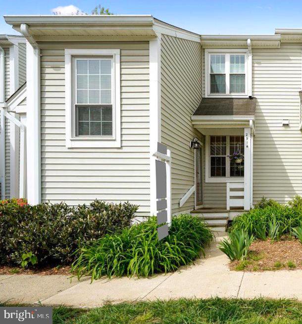 2914 Yarling Court, Falls Church