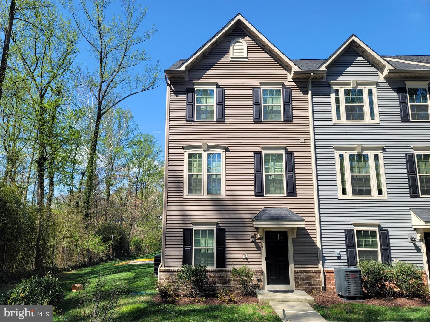 7817 Sutter Lane, Annandale