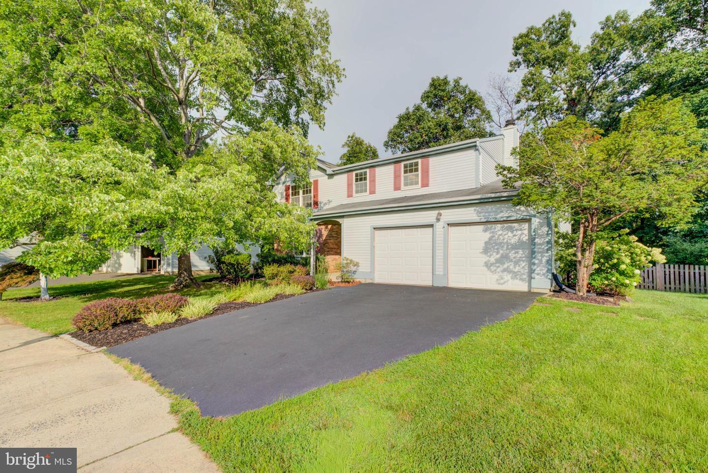 1721 Whitewood Lane