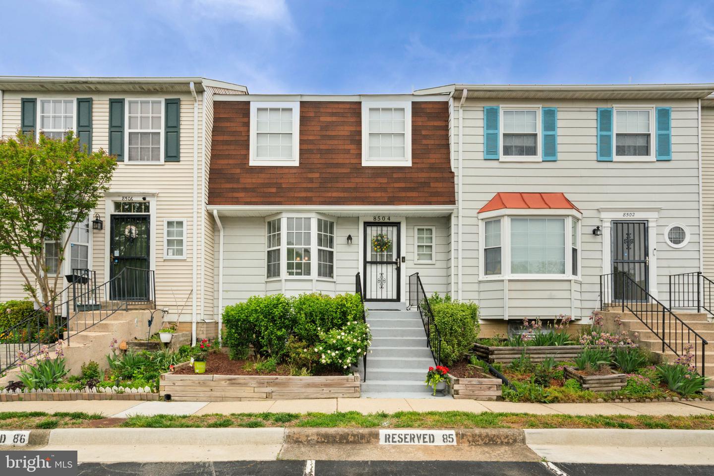 8504 Southlawn Court, Alexandria