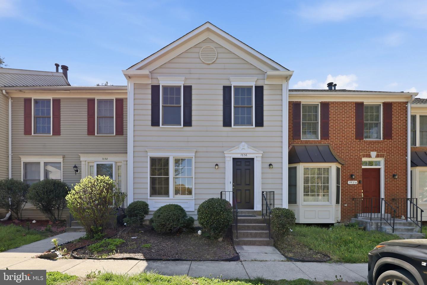 7836 Lambkin Court, Lorton