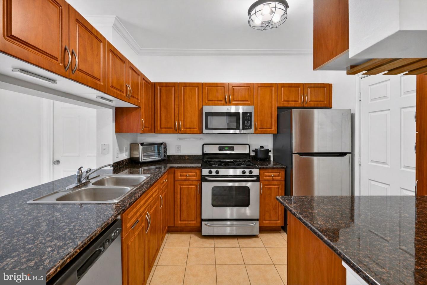 12937 Centre Park Circle #304