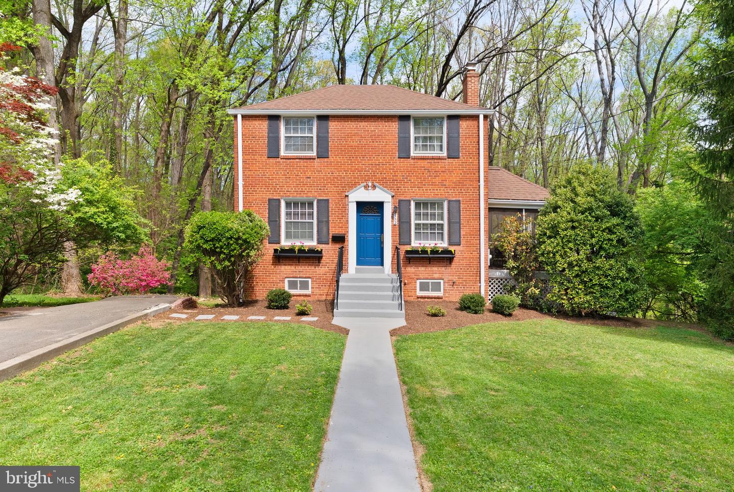 7102 Cynthia Court, Annandale
