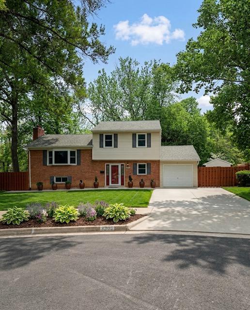 3302 Chicamuxen Court, Falls Church
