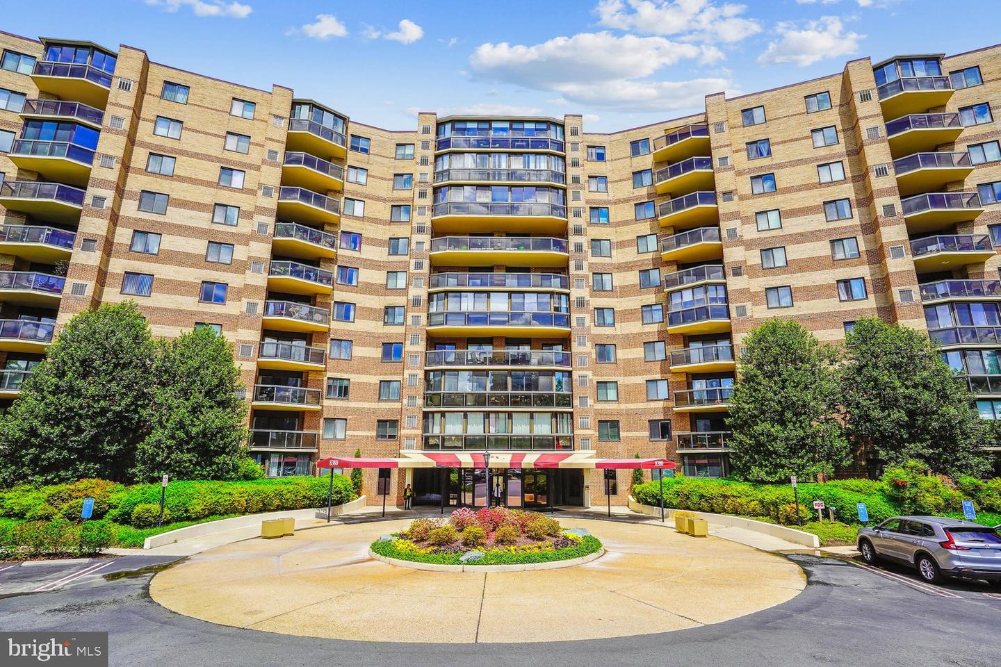 8360 Greensboro Drive #1010, Mclean