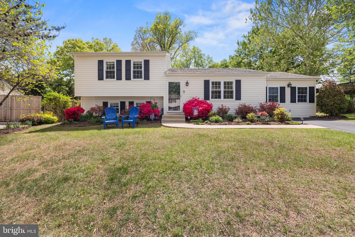 1315 Bayshire Lane, Herndon