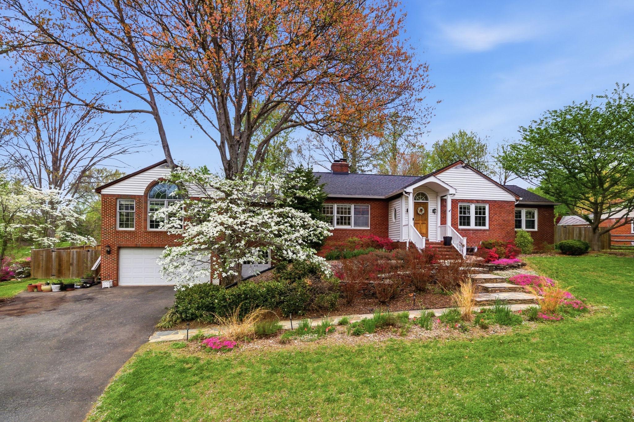 4637 Randolph Drive, Annandale