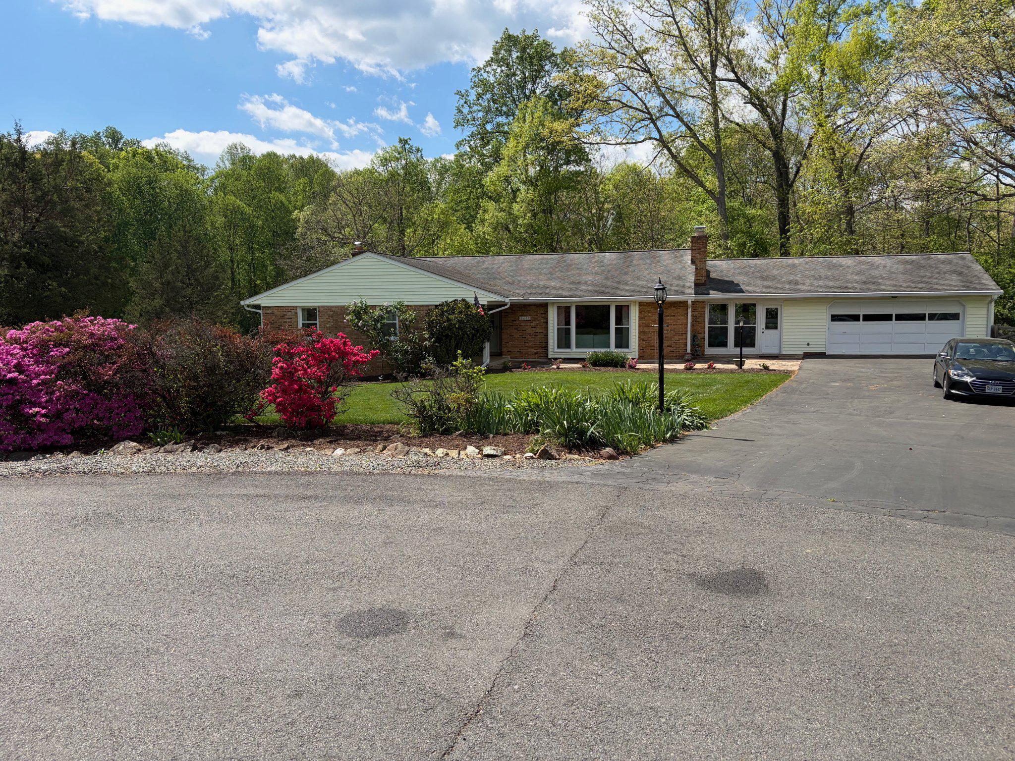 10425 Lake Ridge Drive, Oakton