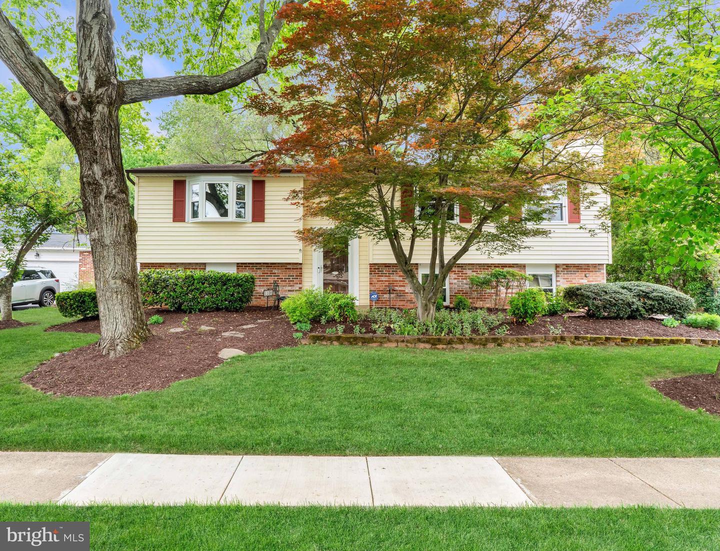 1105 Clarke Street, Herndon