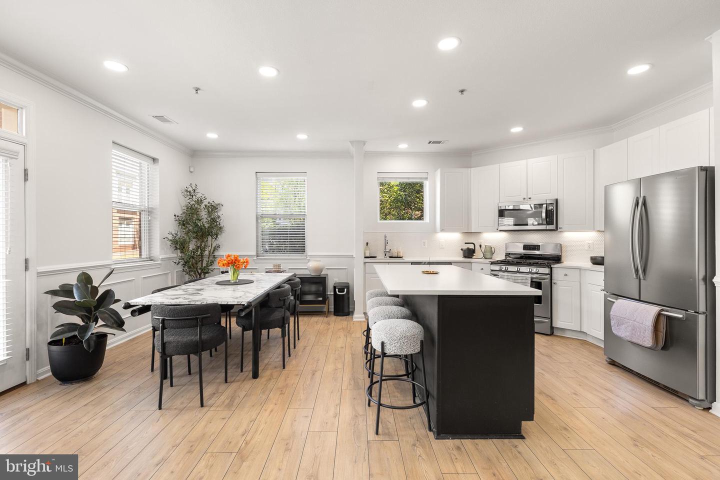 9486 Virginia Center Boulevard #2, Vienna