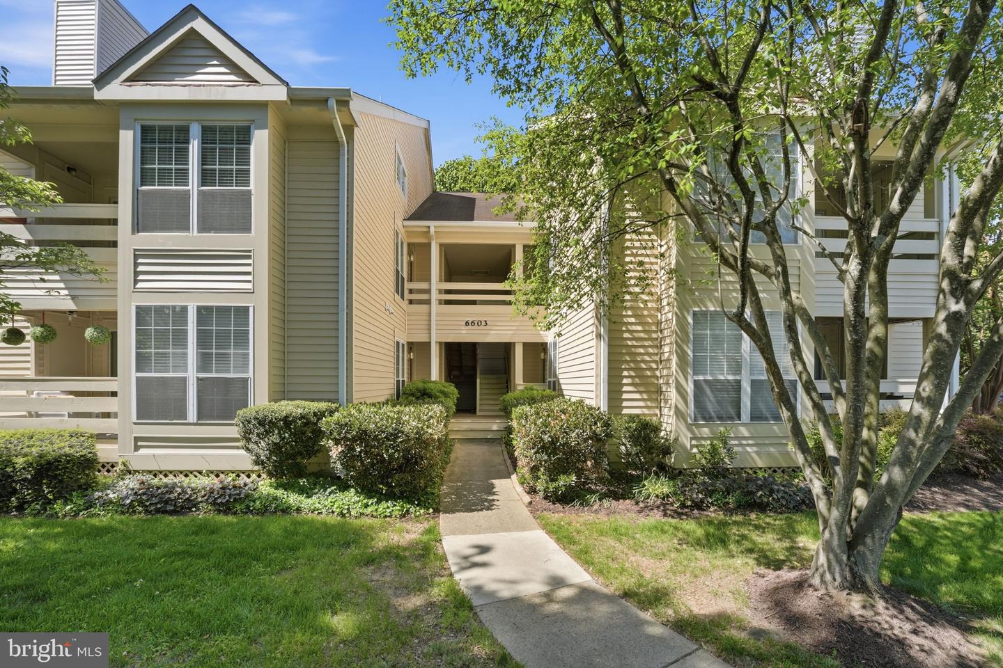 6603 Jupiter Hills Circle #j, Alexandria
