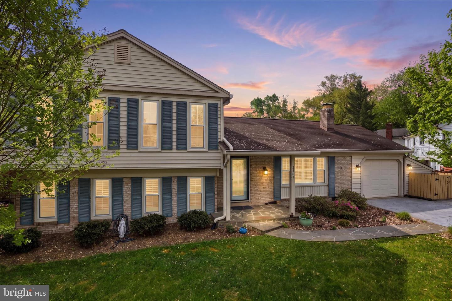 5457 Broadmoor Street, Alexandria