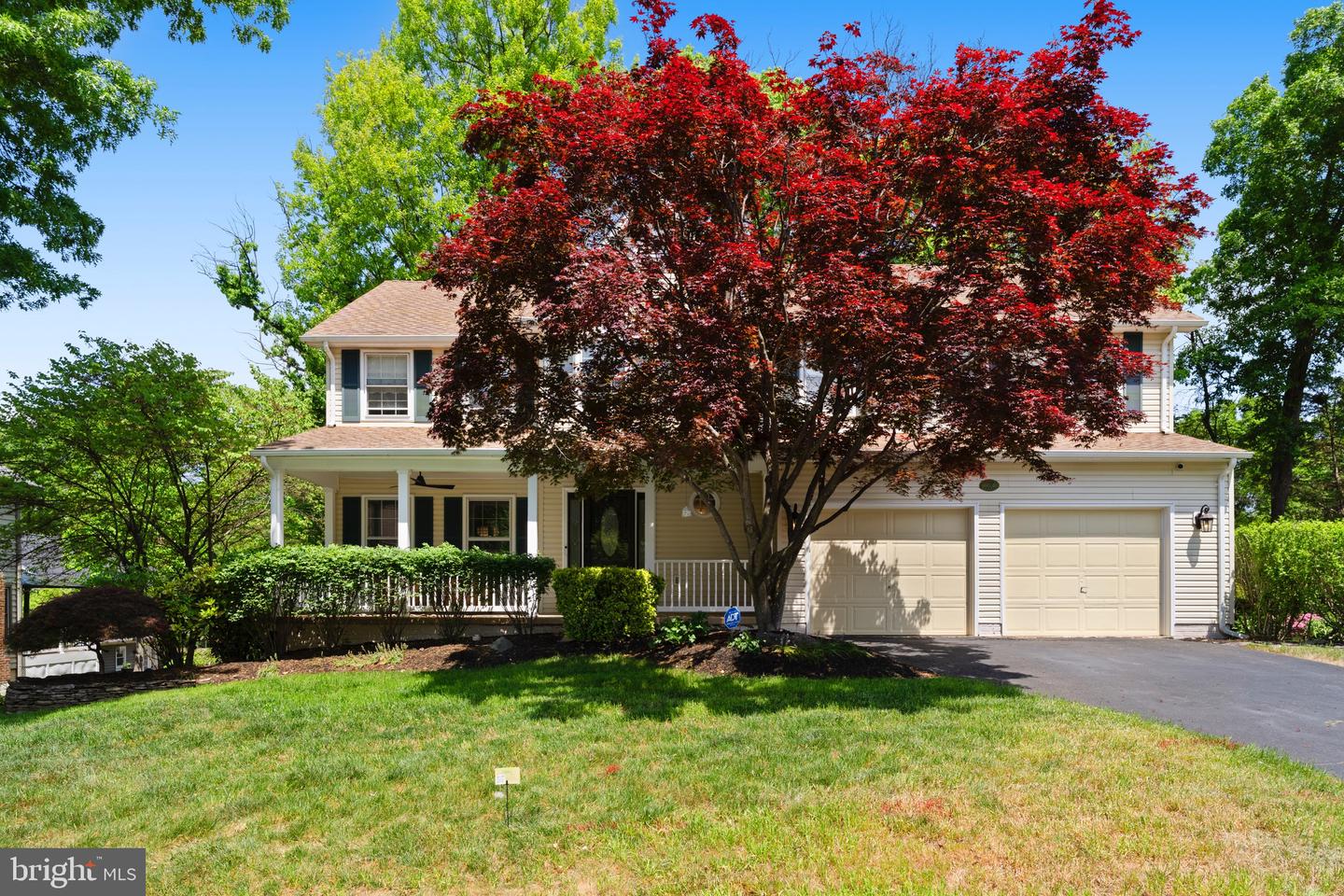 13804 Stonefield Drive, Clifton