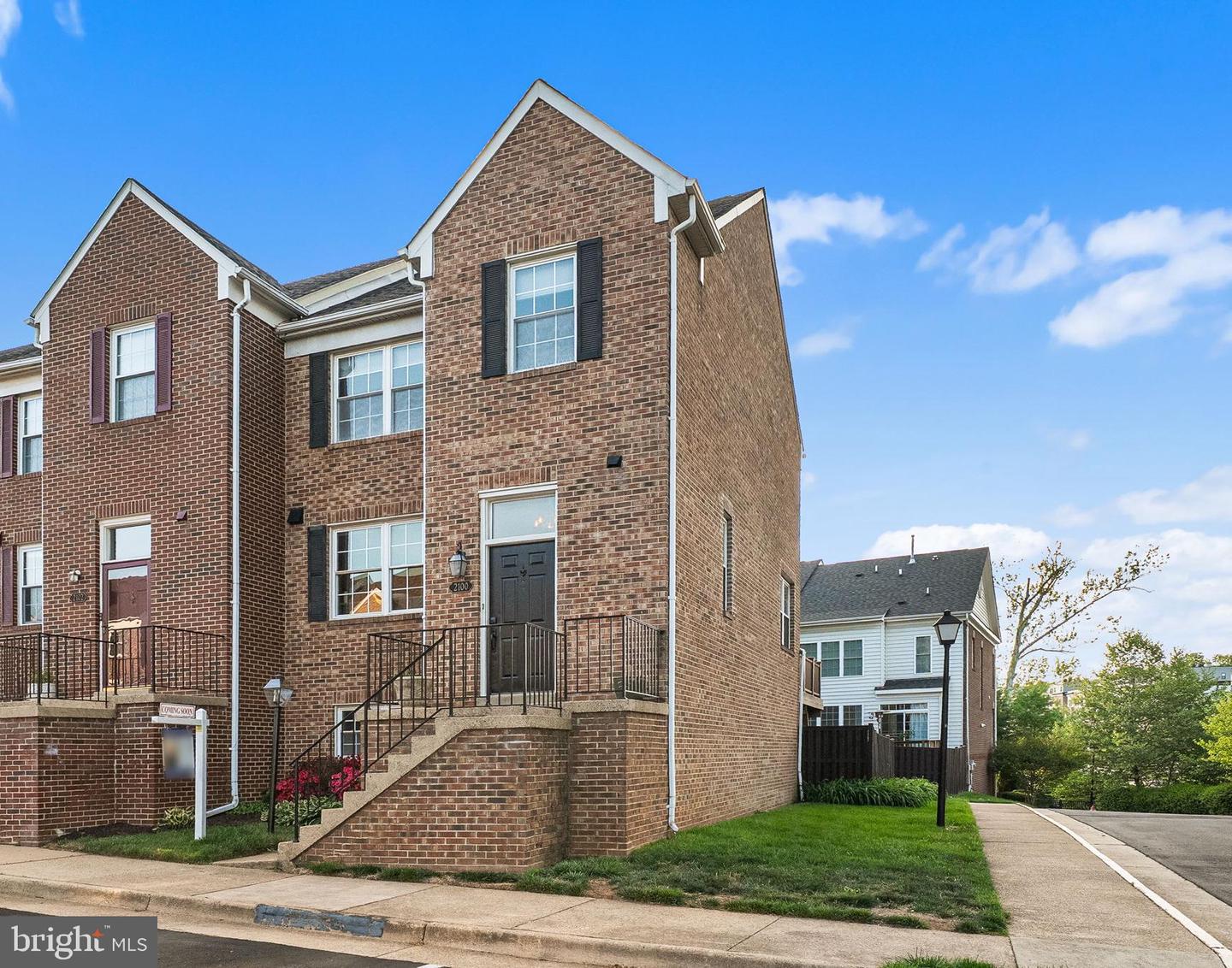 2100 Hutchison Grove Court, Falls Church