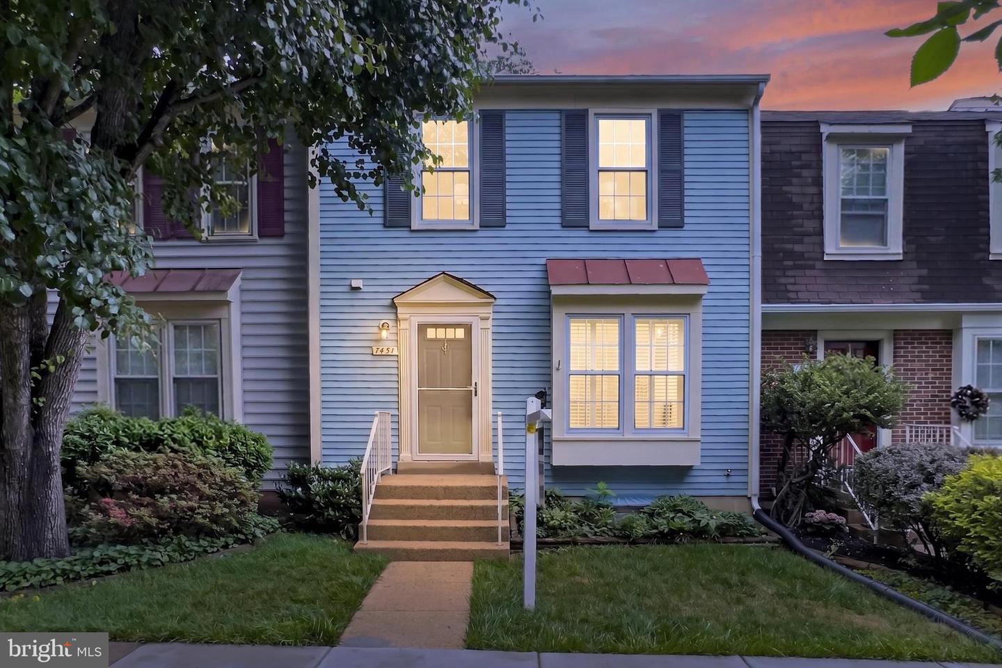 7451 Hatherleigh Court, Alexandria