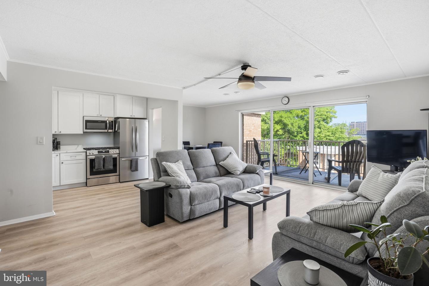 2622 Fort Farnsworth Road #219 (1d), Alexandria