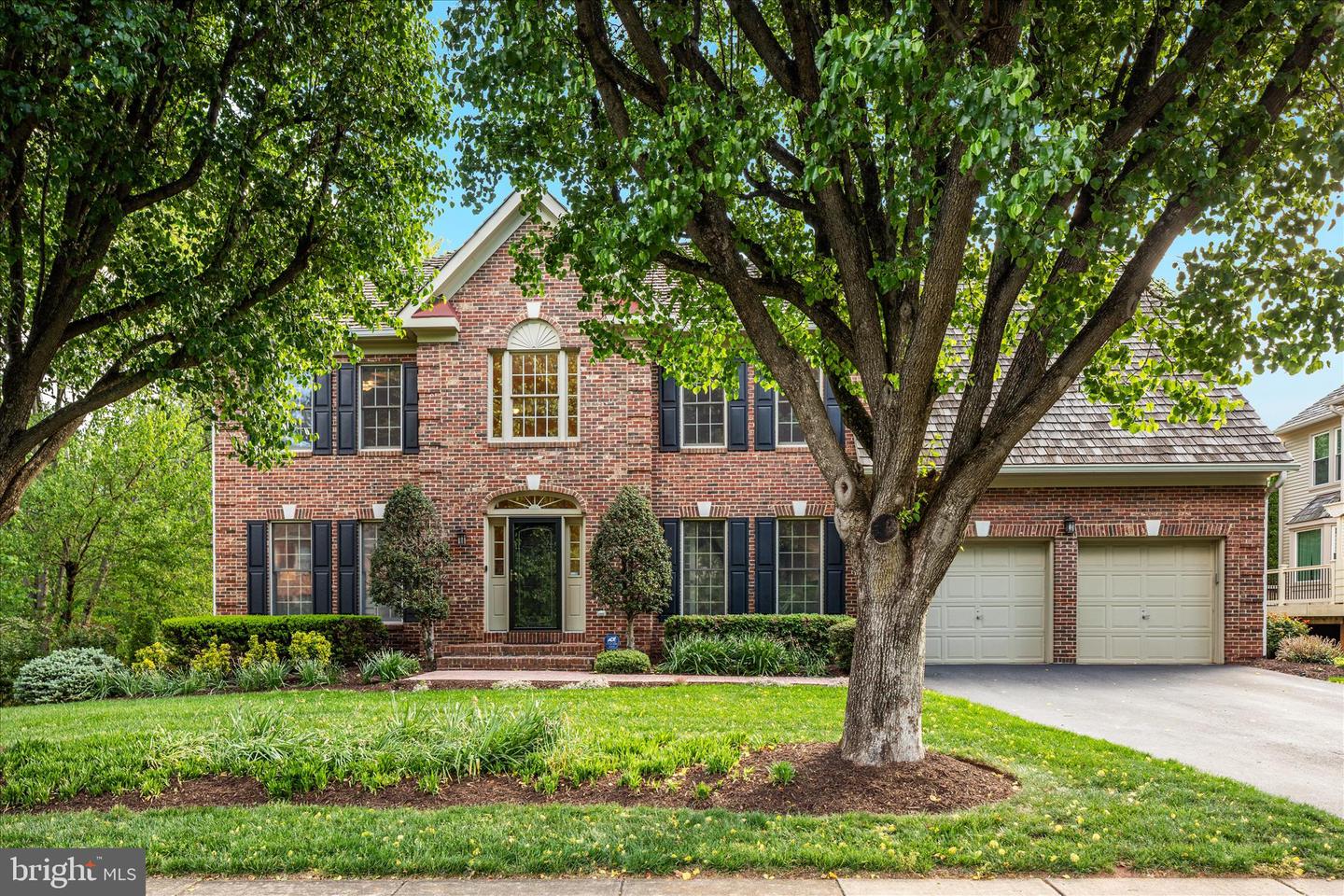 13018 Grey Friars Place, Herndon